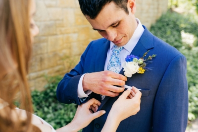 Groom's boutonniere