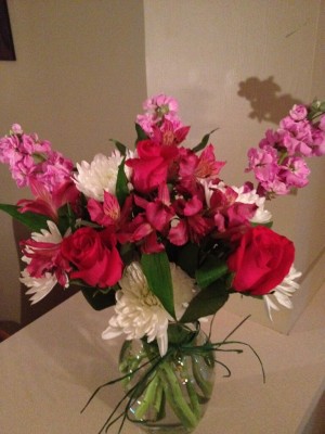 Roses, Mums and Snapdragons