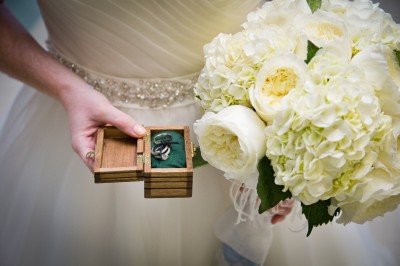 Sarah's all white bouquet