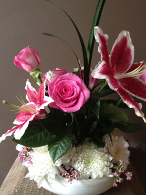 Asiatic lilies, roses, spider mums