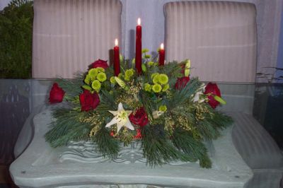 Holiday Table Centerpiece